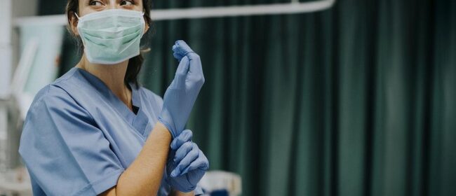 Things Nurses Need to Know About ACLS and PALS Certifications
