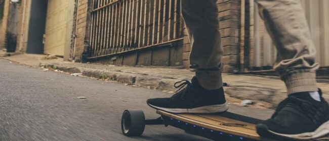 Best Long Range Electric Skateboards (in 2021) Things to Know